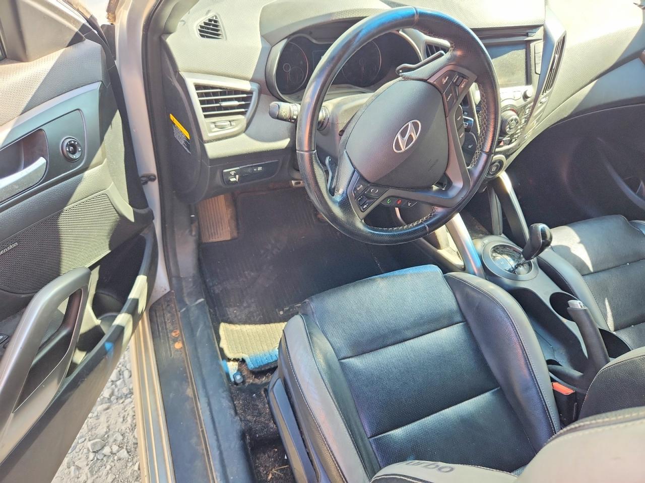 2016 Hyundai Veloster Turbo - zdjęcie 8