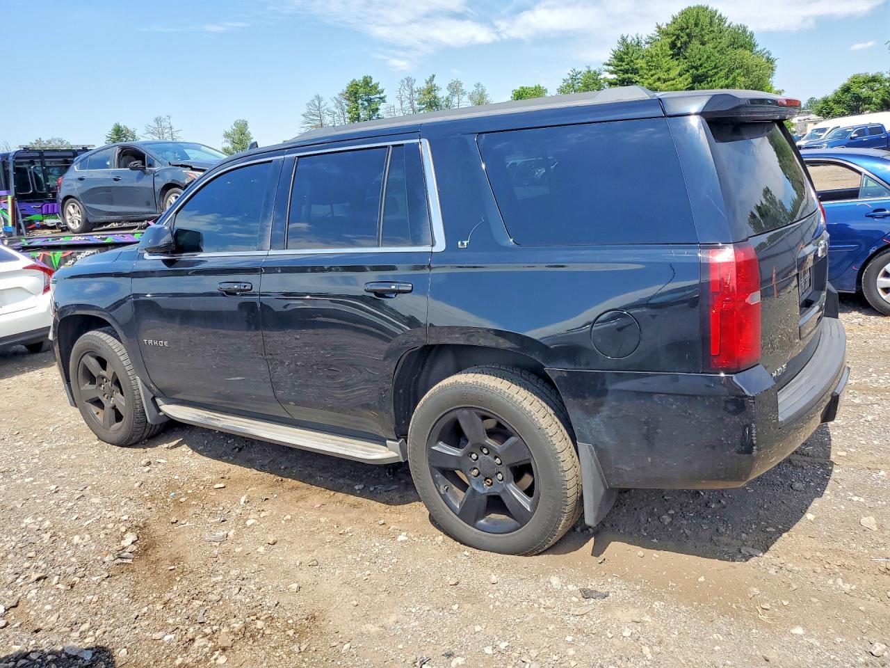 2015 Chevrolet Tahoe K1500 Lt - zdjęcie 2