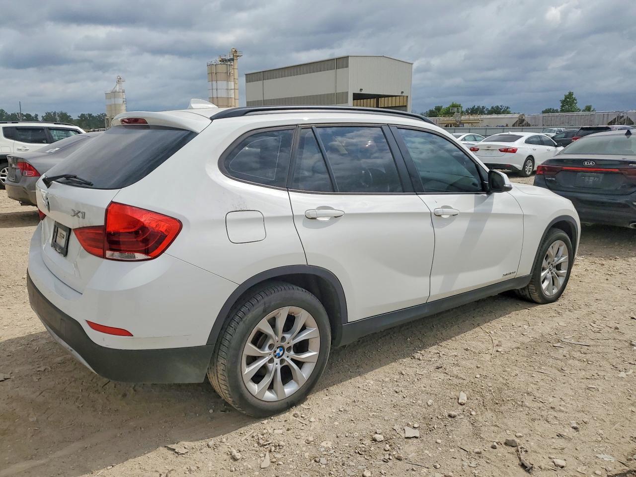 2014 BMW X1 xDrive28I - zdjęcie 3