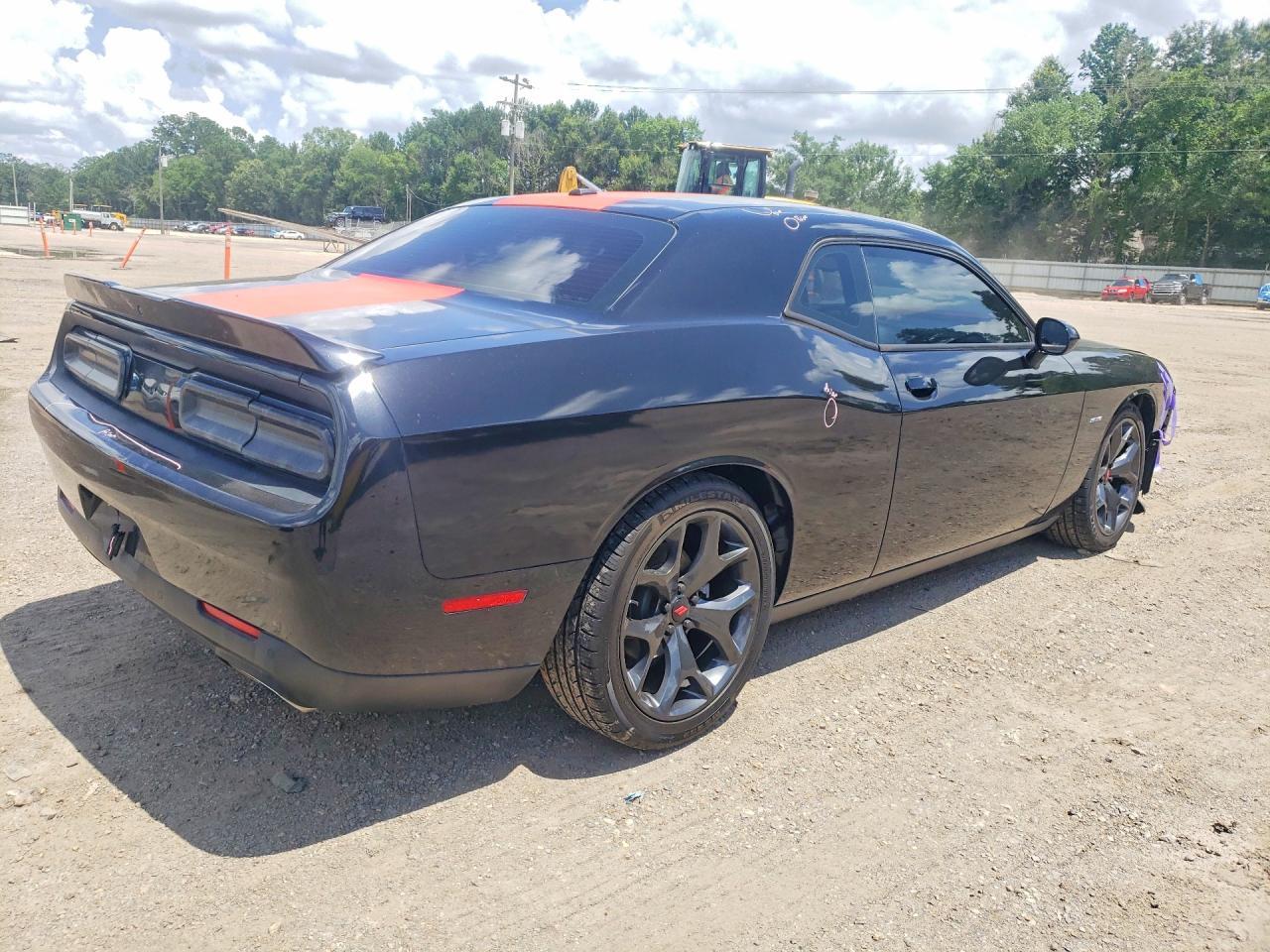 2019 Dodge Challenger R - zdjęcie 3