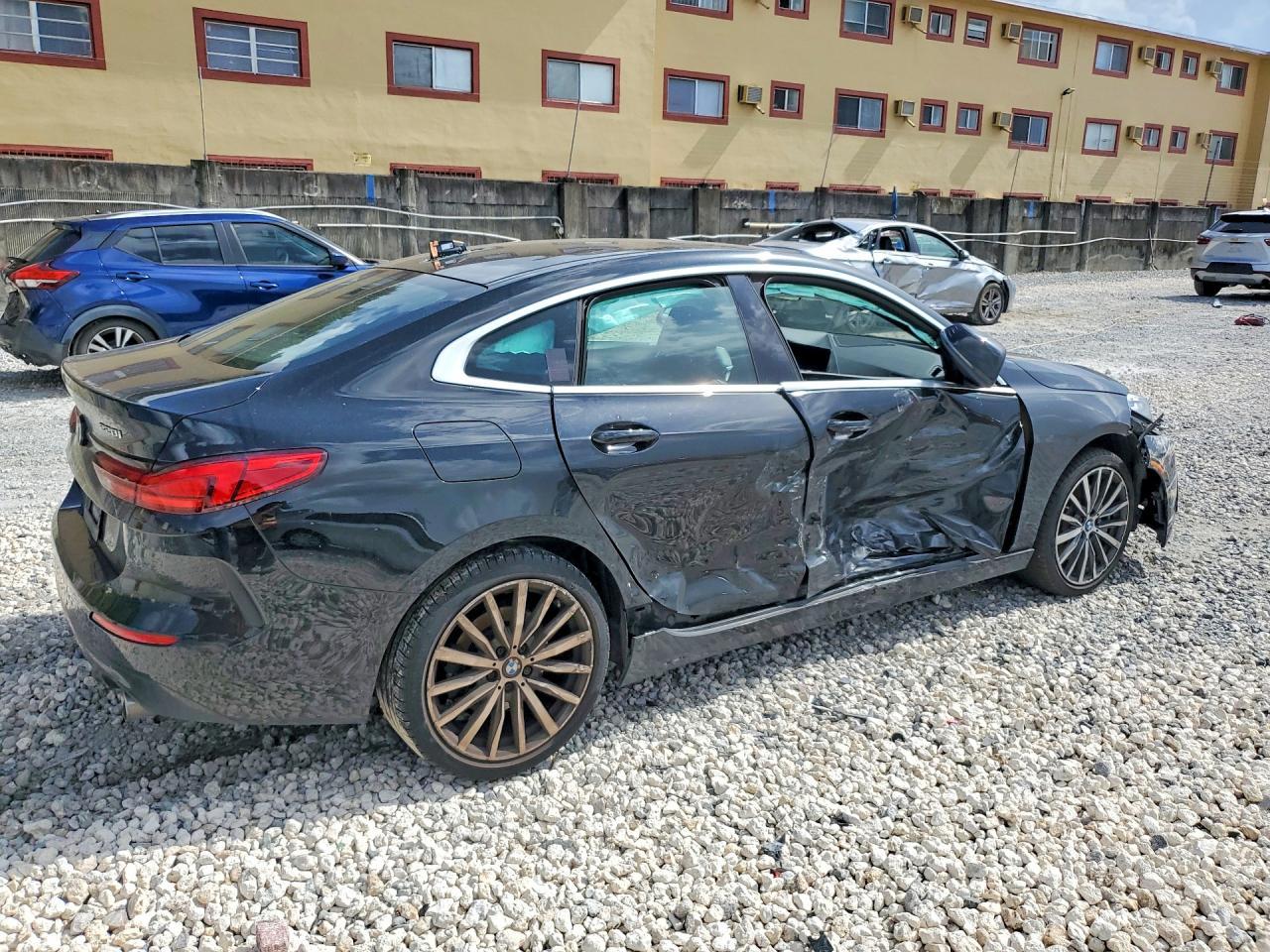 2022 BMW Seria 2 228i - zdjęcie 3