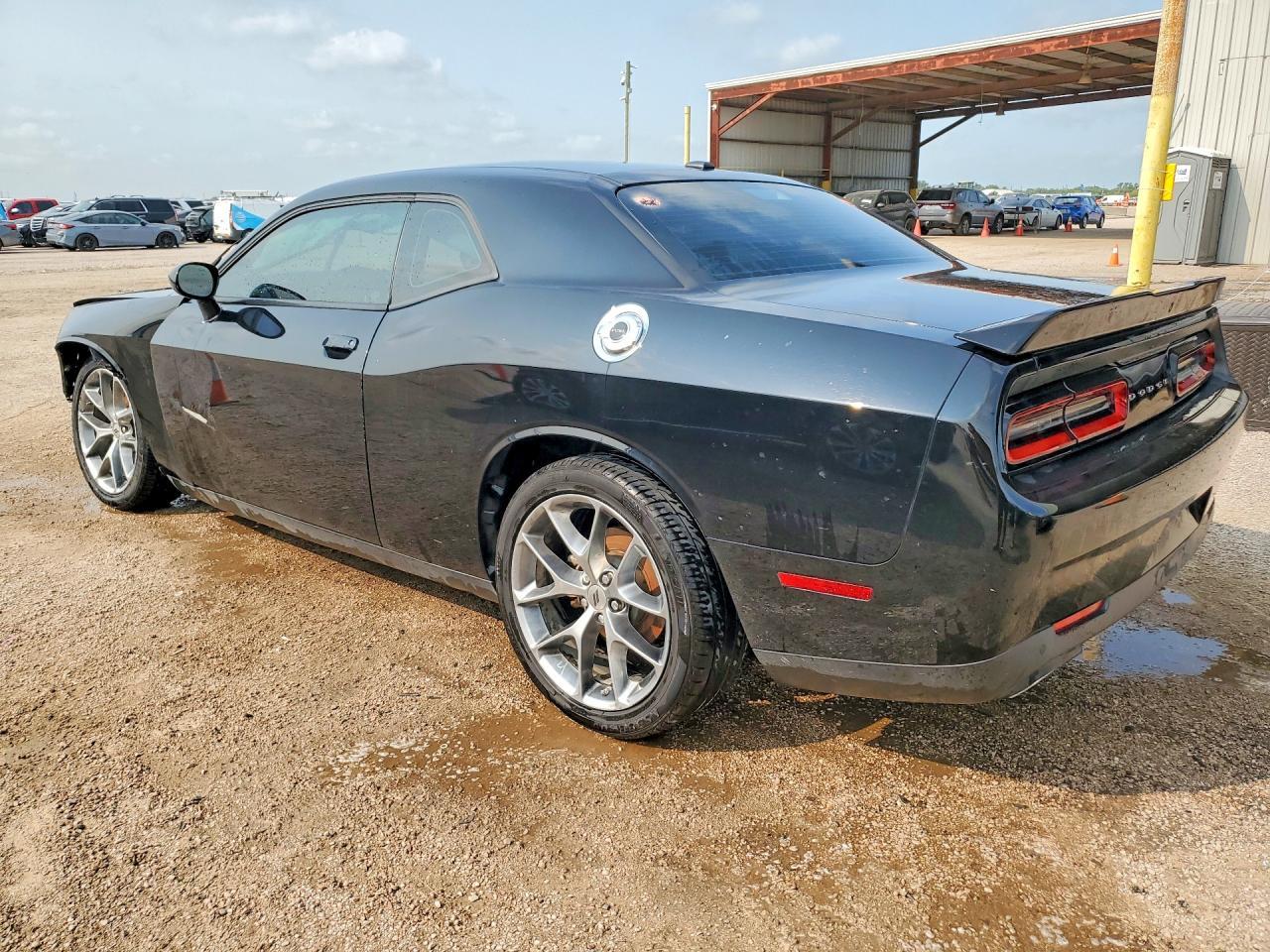 2022 Dodge Challenger Gt - zdjęcie 2