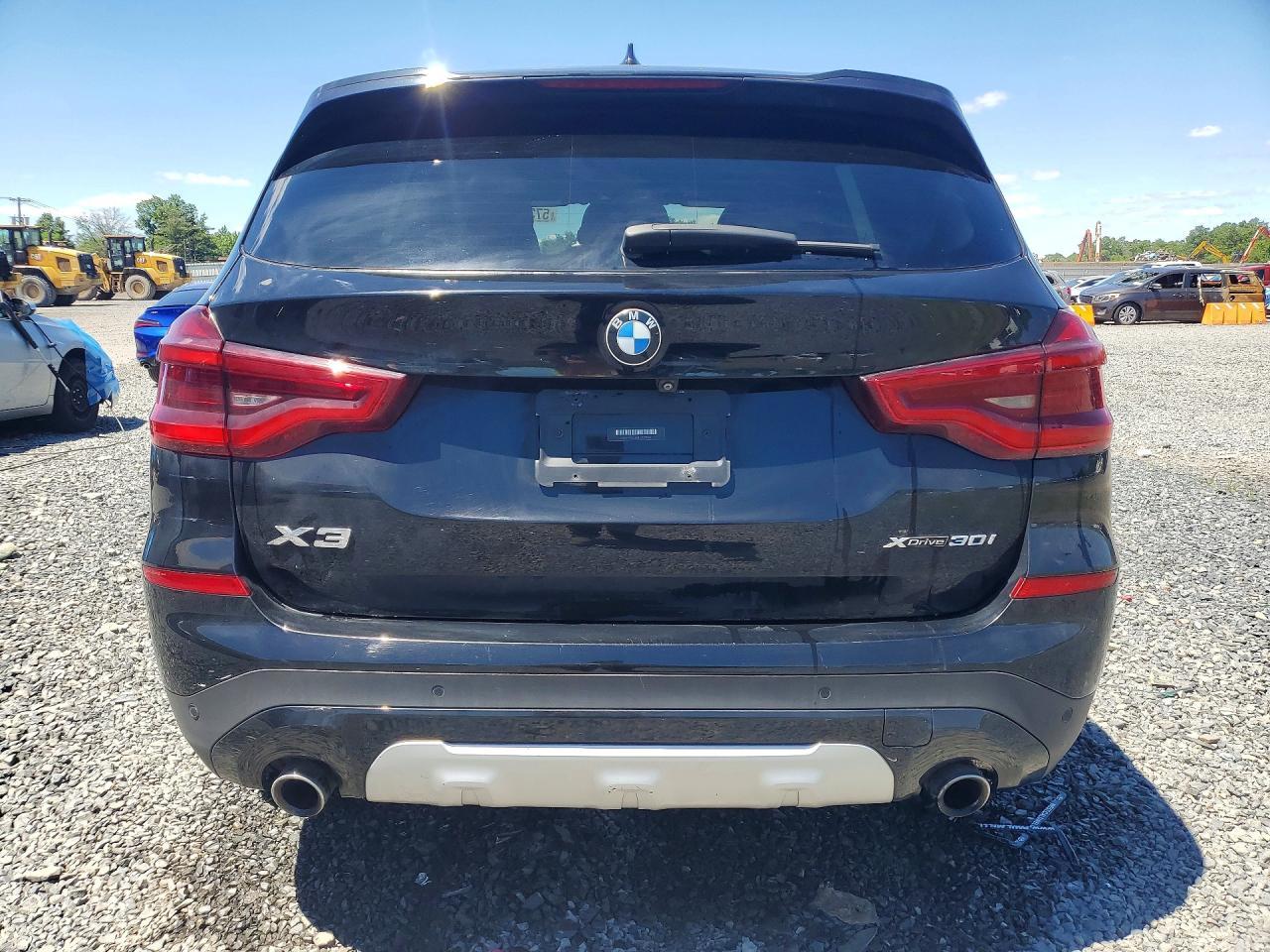 2020 BMW X3 xDrive30I - zdjęcie 6