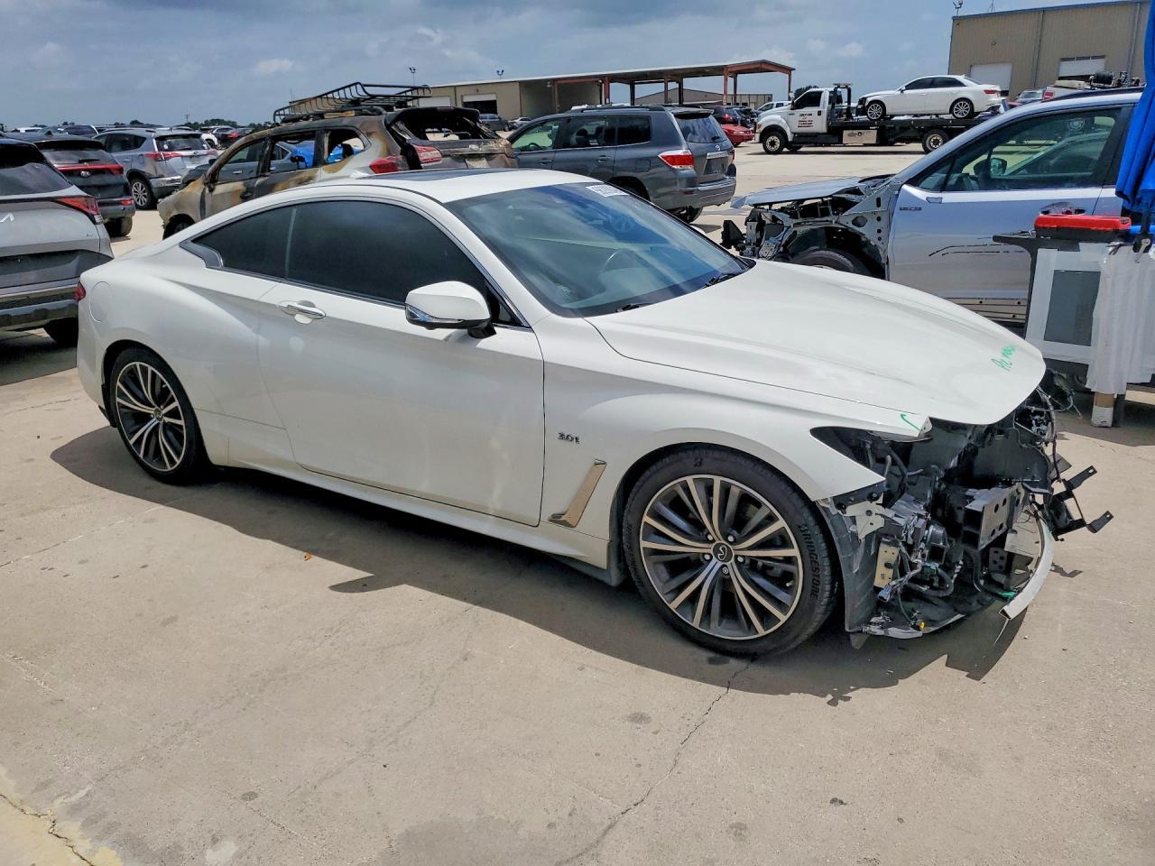 2020 Infiniti Q60 3.0T Luxe - zdjęcie 4
