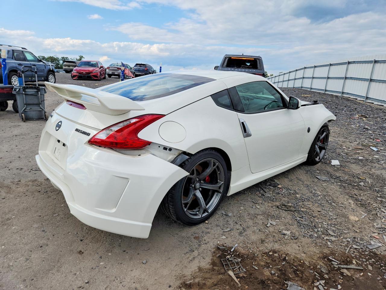2013 Nissan 370Z Base - zdjęcie 3