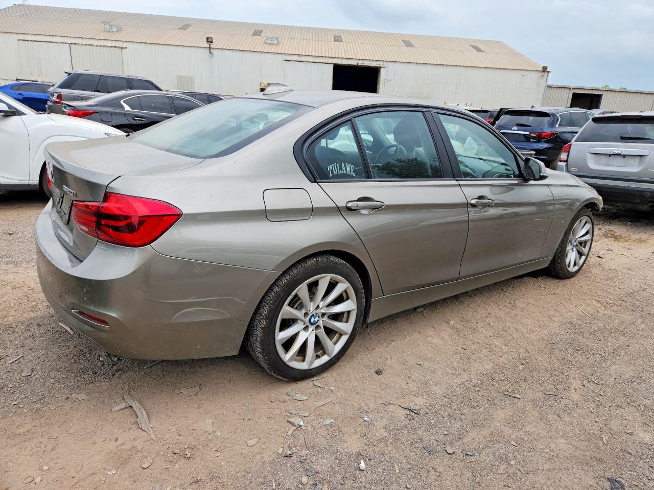 2018 BMW Seria 3 320i - zdjęcie 3