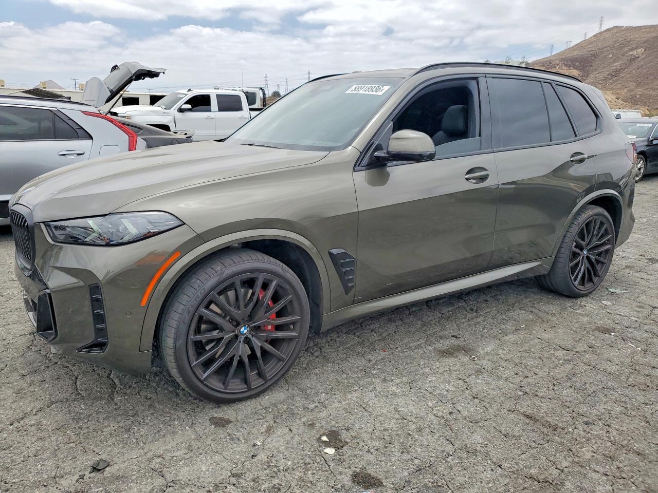 2024 BMW X5 xDrive40I - zdjęcie główne