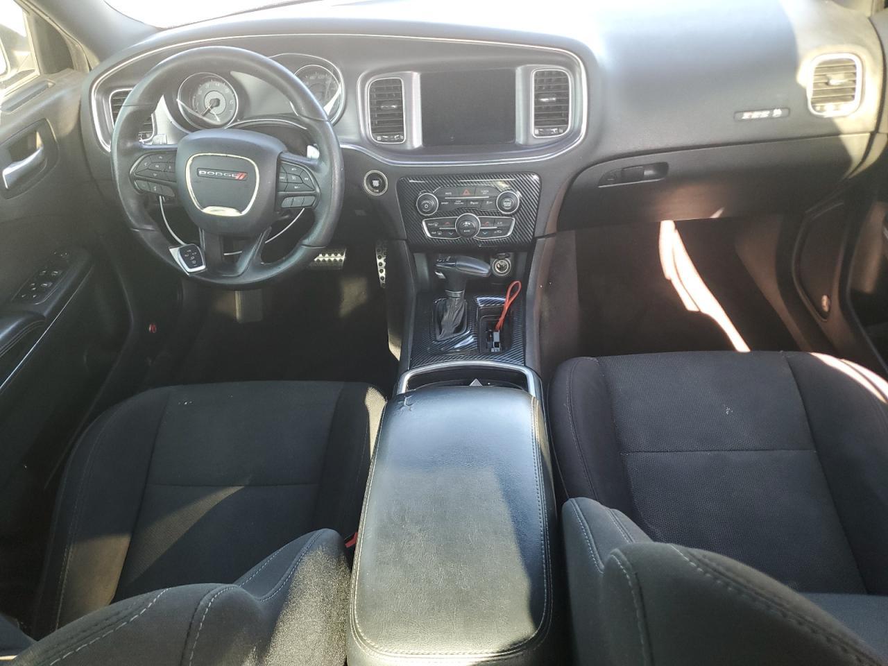 2017 Dodge Charger R - zdjęcie 8