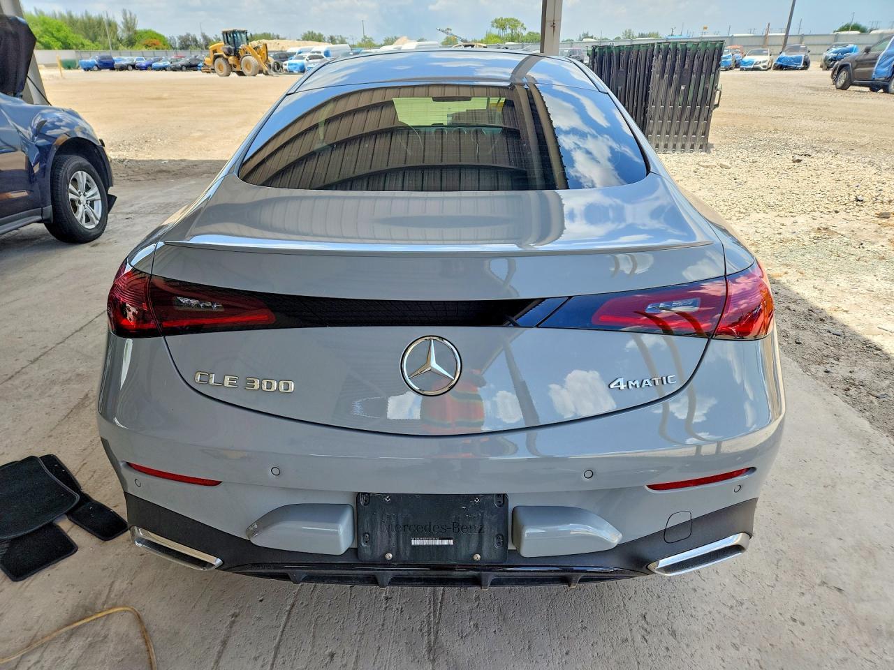 2024 Mercedes-Benz Cle 300 4Matic - zdjęcie 6