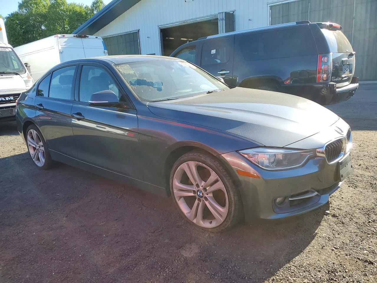 2015 BMW 328 Xi - zdjęcie 4
