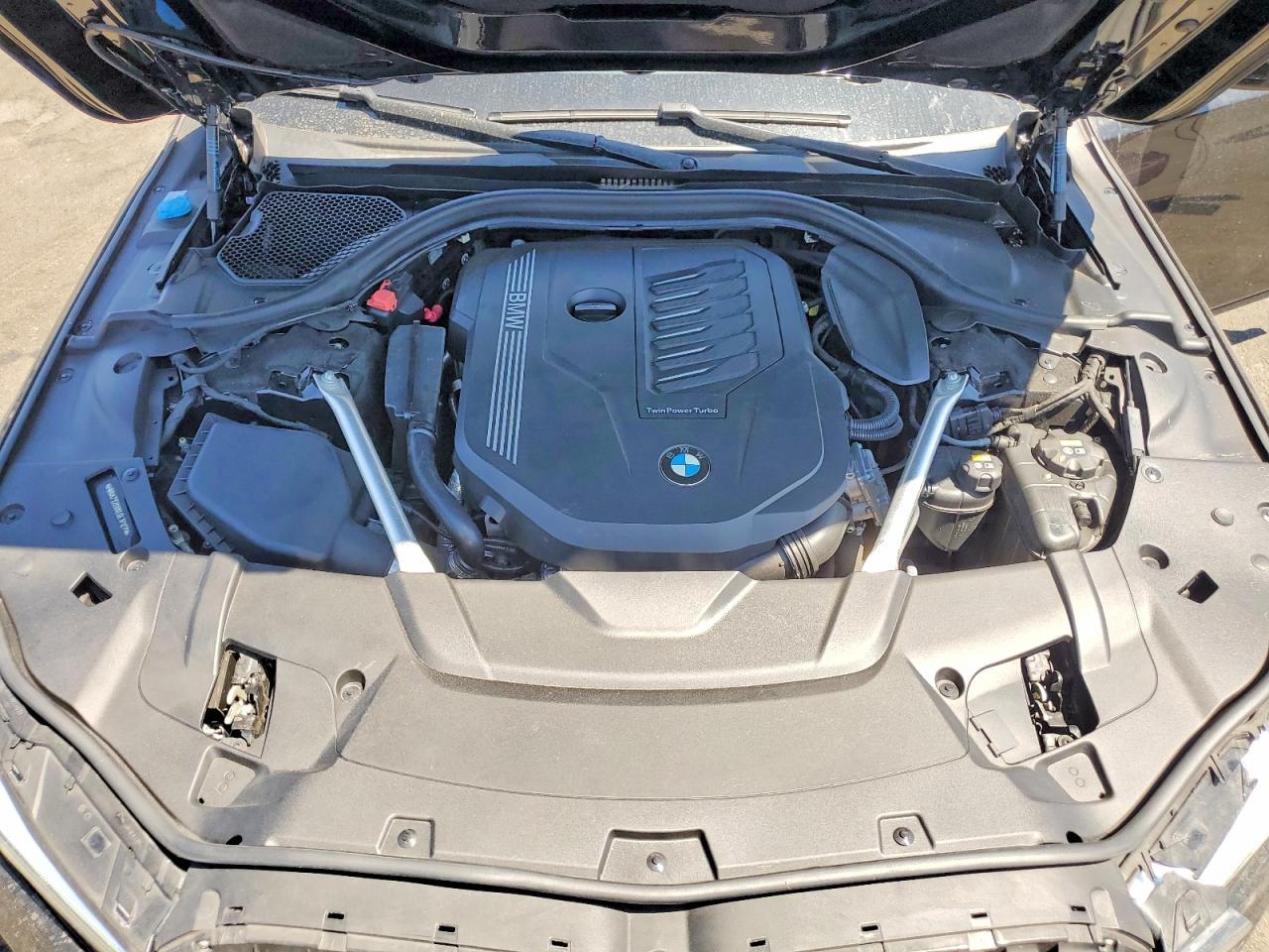 2020 BMW 740 I - zdjęcie 11