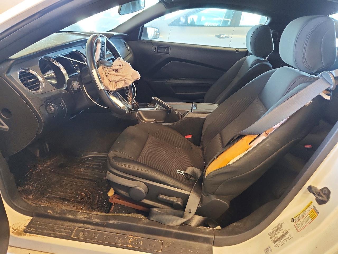 2013 Ford Mustang - zdjęcie 7