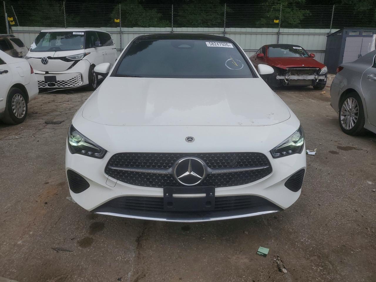 2024 Mercedes-Benz Cla 250 - zdjęcie 5