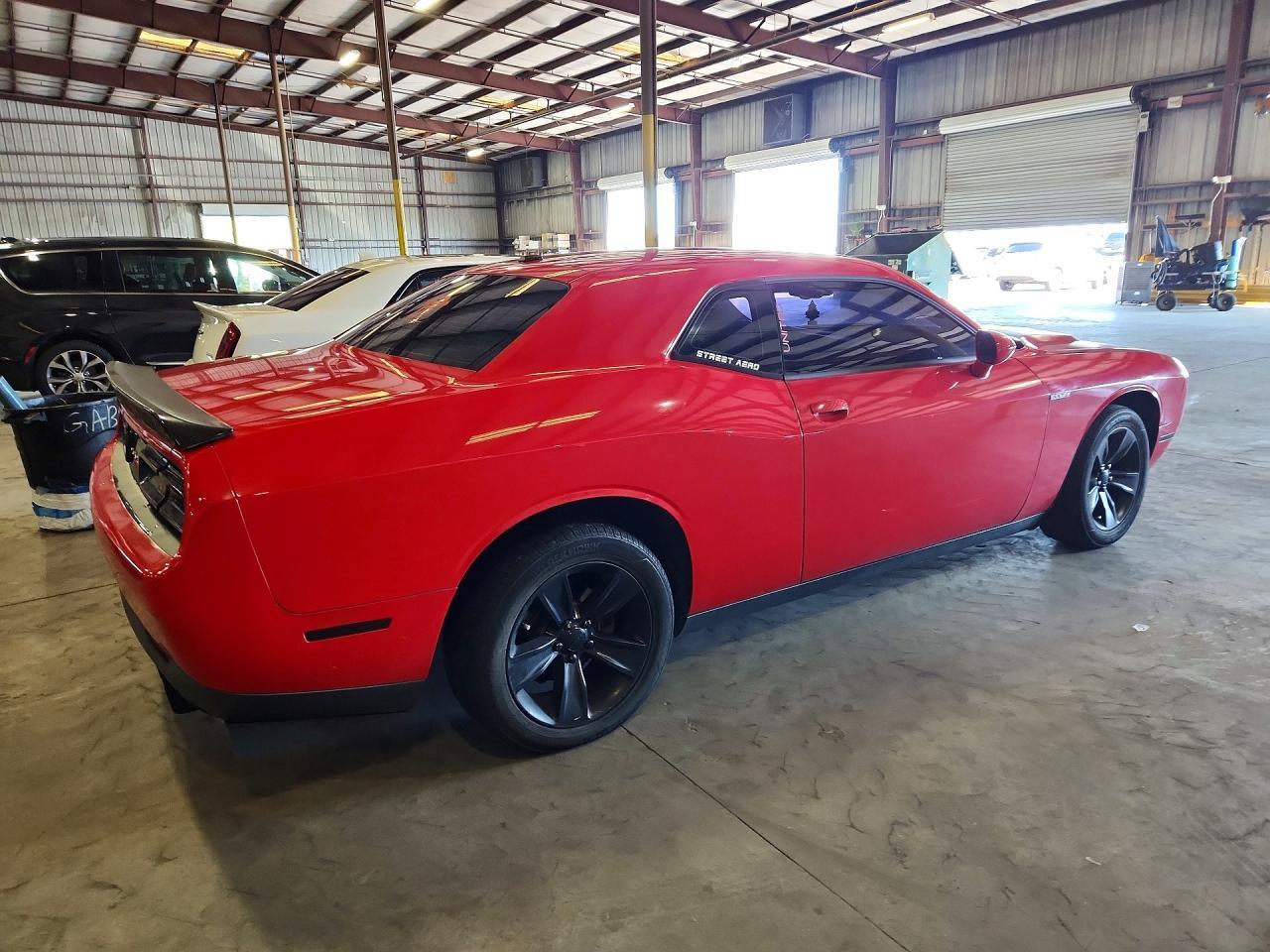 2018 Dodge Challenger Sxt - zdjęcie 3