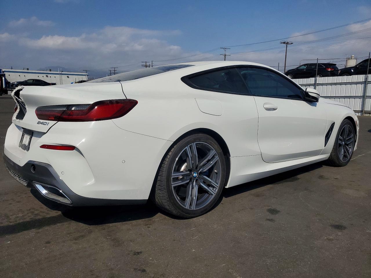 2022 BMW 840Xi - zdjęcie 3