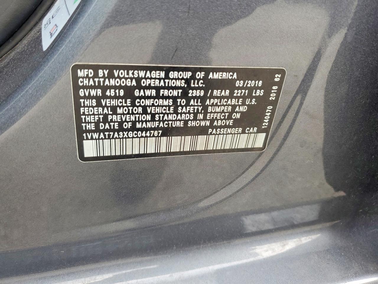 2016 Volkswagen Passat S - zdjęcie 12