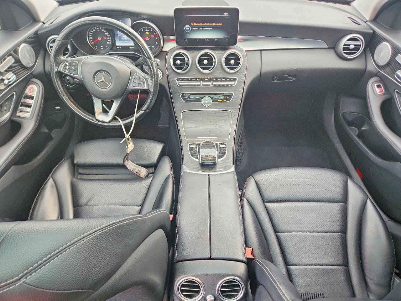 2016 Mercedes-Benz C 300 4Matic - zdjęcie 8