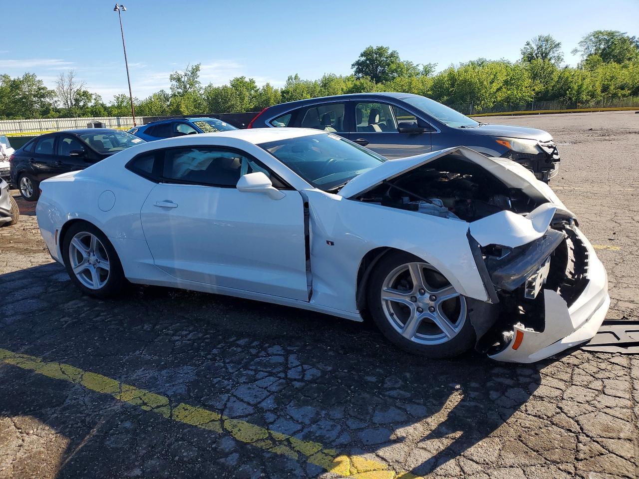 2017 Chevrolet Camaro Lt - zdjęcie 4