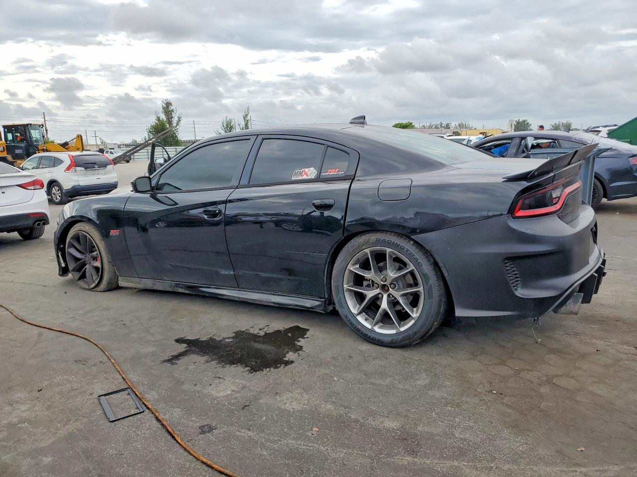 2016 Dodge Charger R - zdjęcie 2
