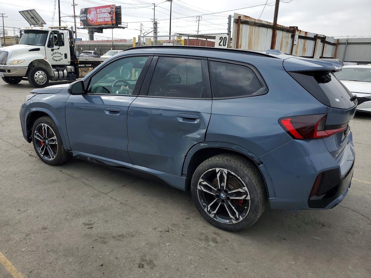2025 BMW X1 xDrive28I - zdjęcie 2