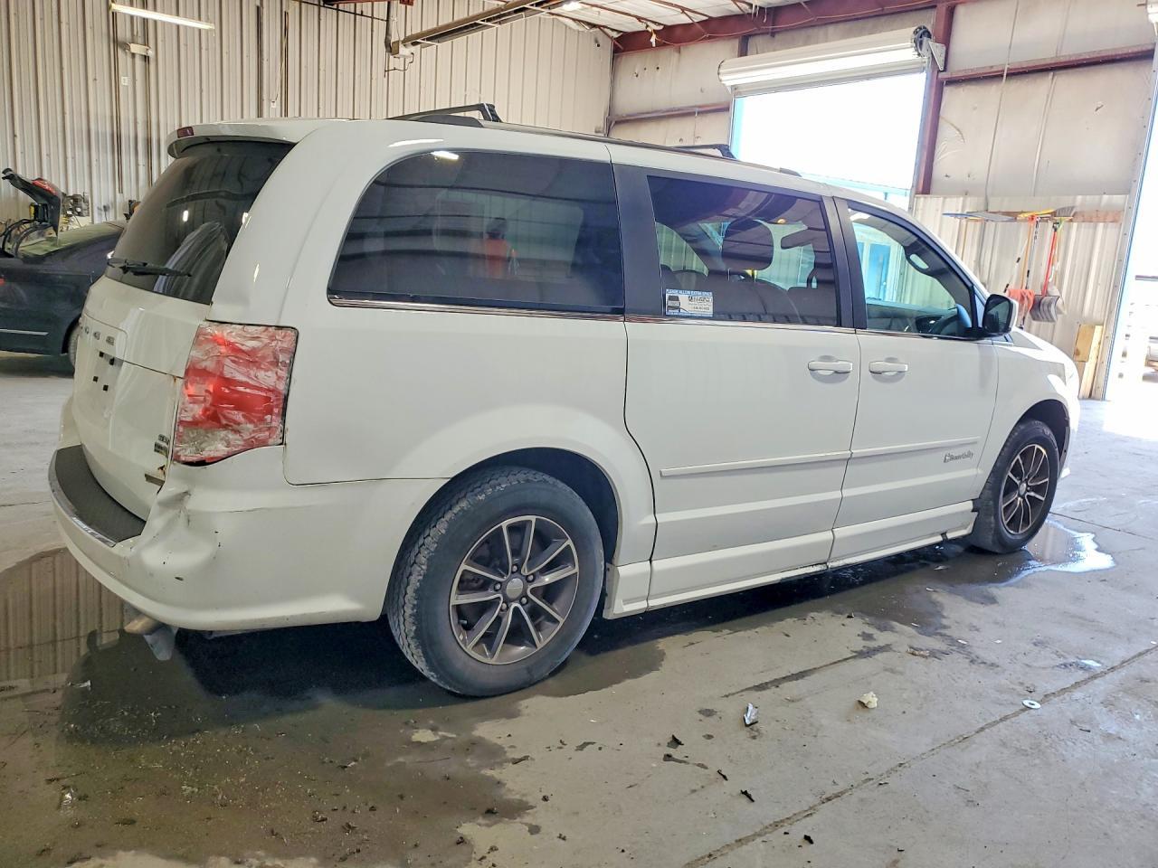 2017 Dodge Grand Caravan Sxt - zdjęcie 3