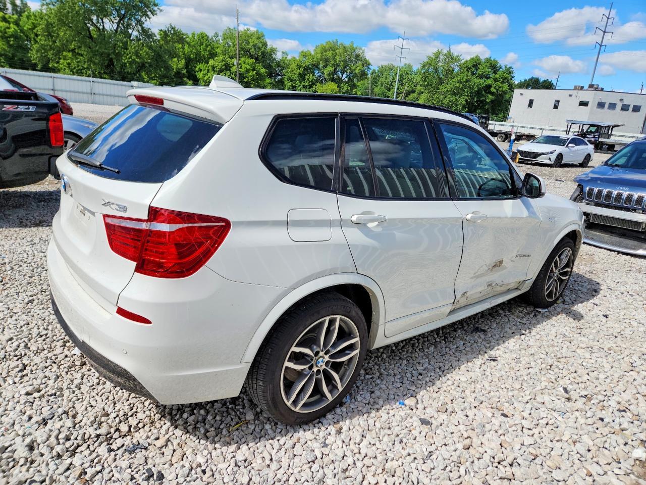 2016 BMW X3 xDrive28I - zdjęcie 3