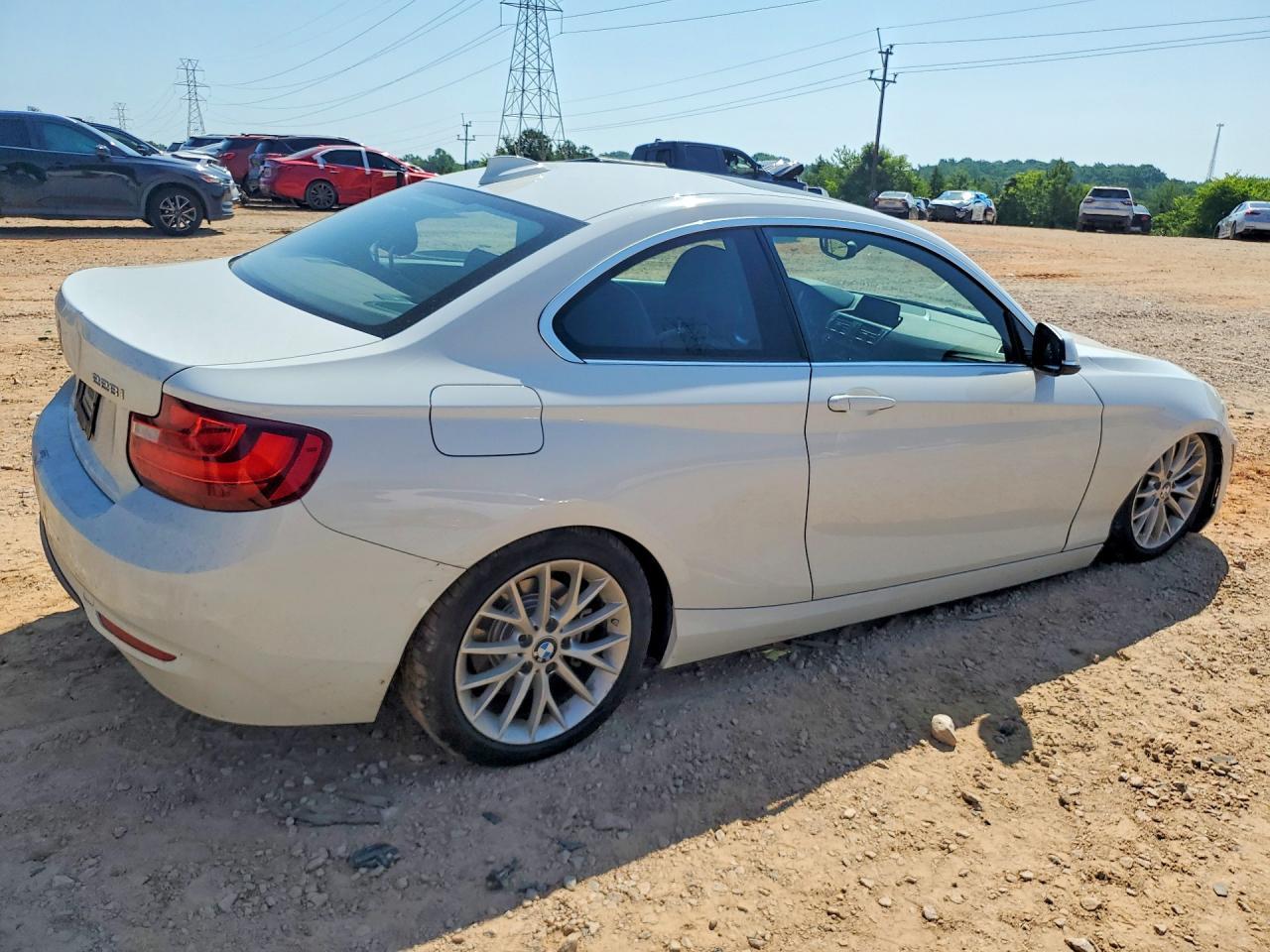 2016 BMW Seria 2 228i - zdjęcie 3
