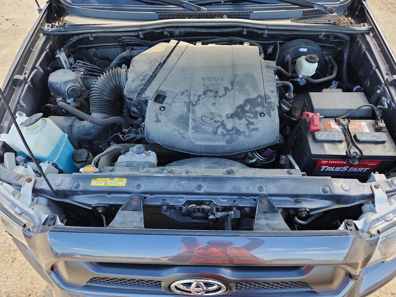 2015 Toyota Tacoma V6 - zdjęcie 11