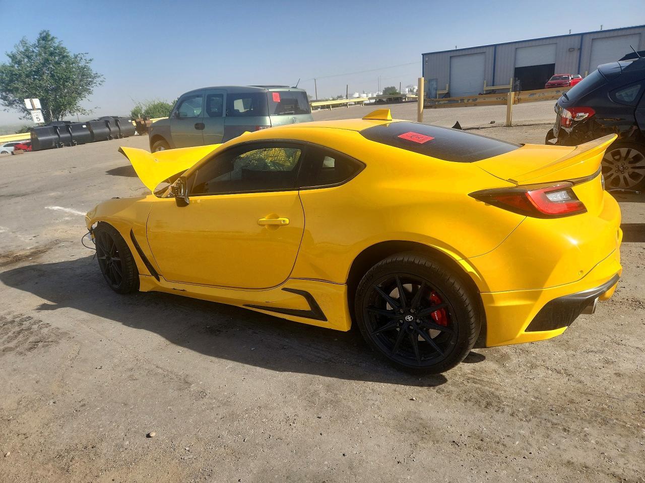 2026 Toyota Gr 86 Yuzu Edition - zdjęcie 2
