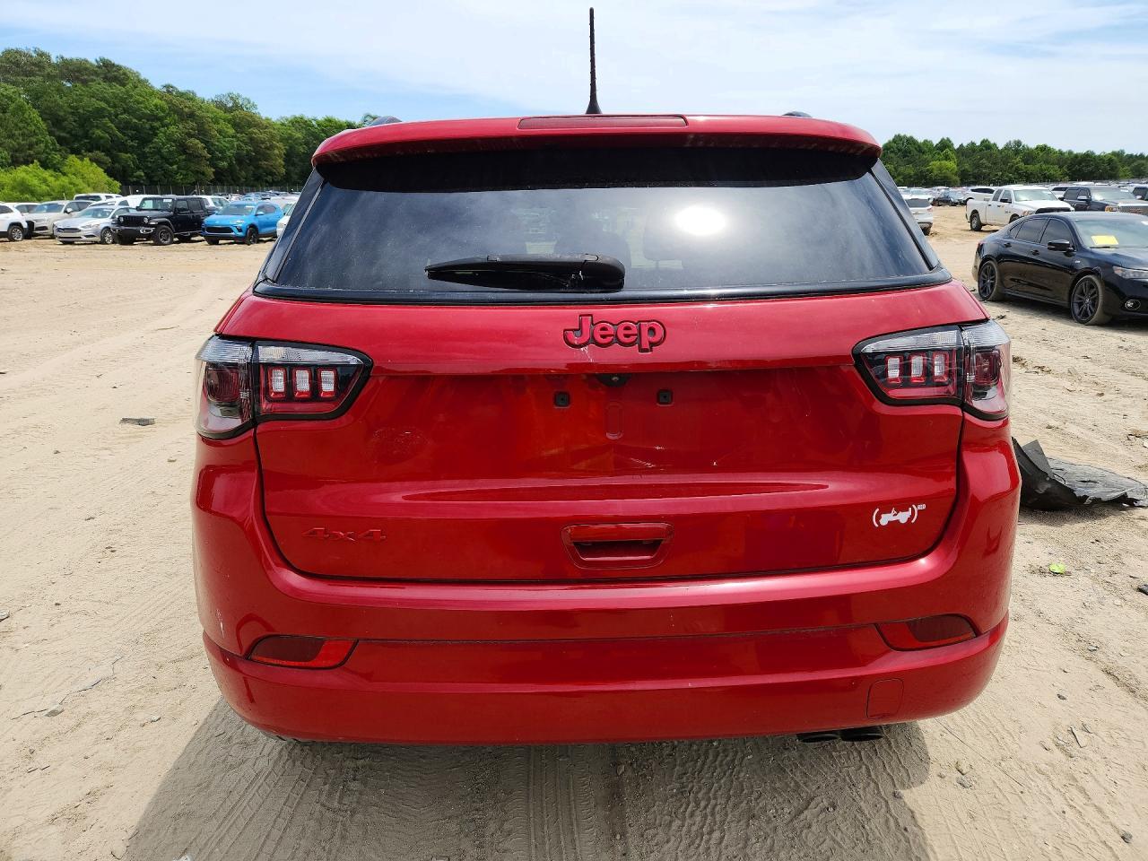 2022 Jeep Compass Limited - zdjęcie 6