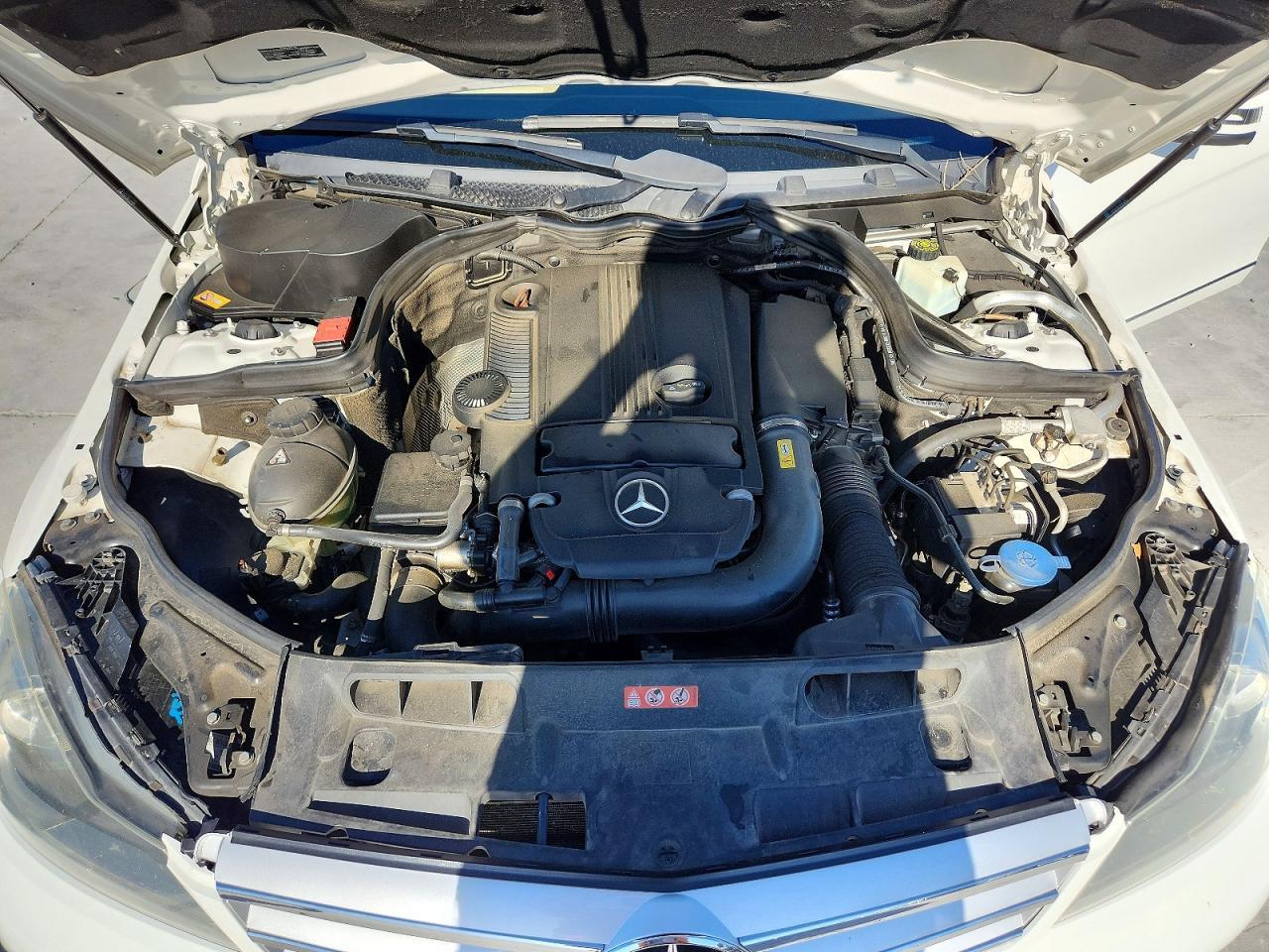 2013 Mercedes-Benz C 250 - zdjęcie 13