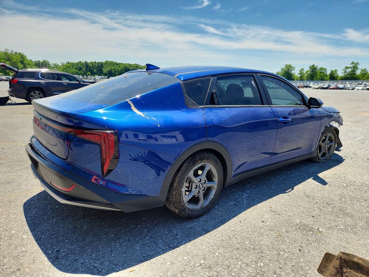 2025 Kia K4 Lxs - zdjęcie 3