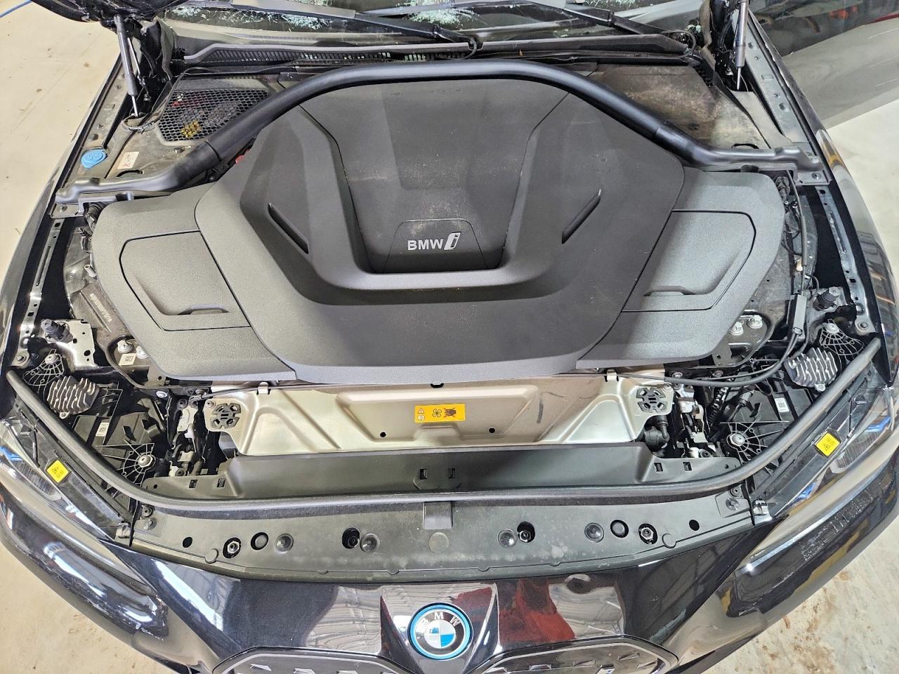 2024 BMW I4 xDrive 40 - zdjęcie 12