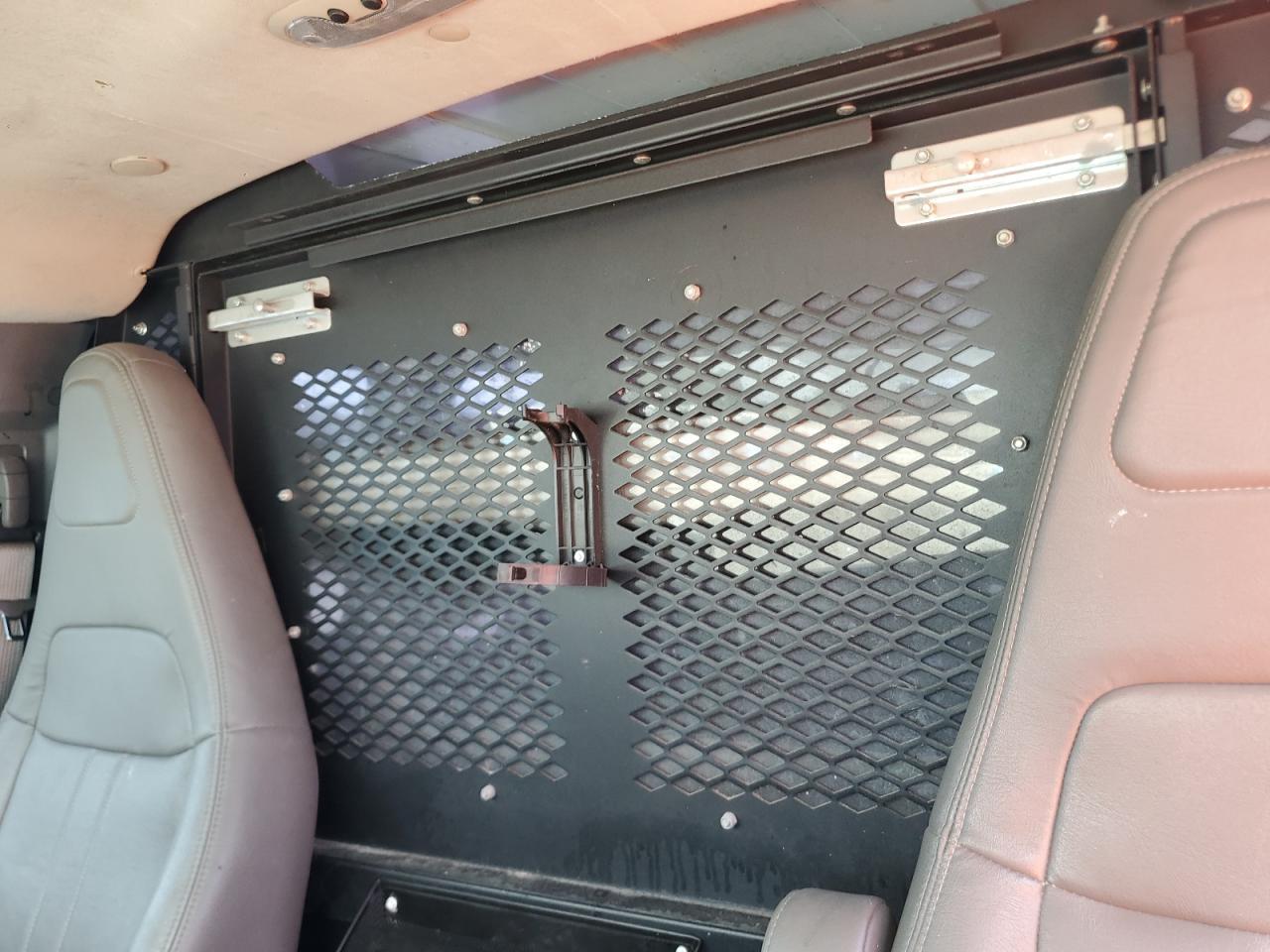 2018 Chevrolet Express G2500 - zdjęcie 10