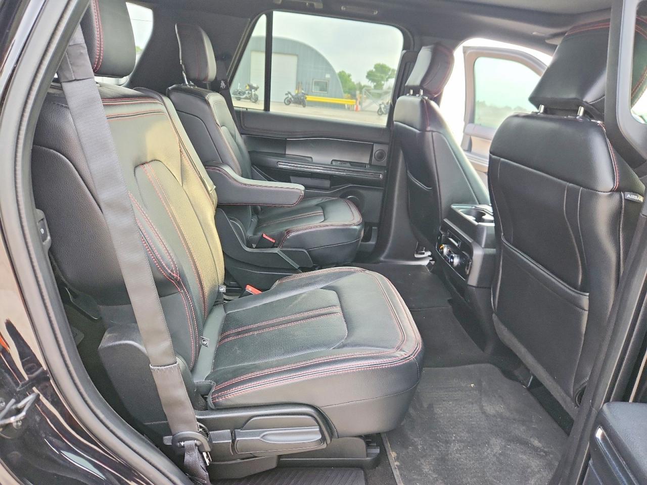 2019 Ford Expedition Limited - zdjęcie 11