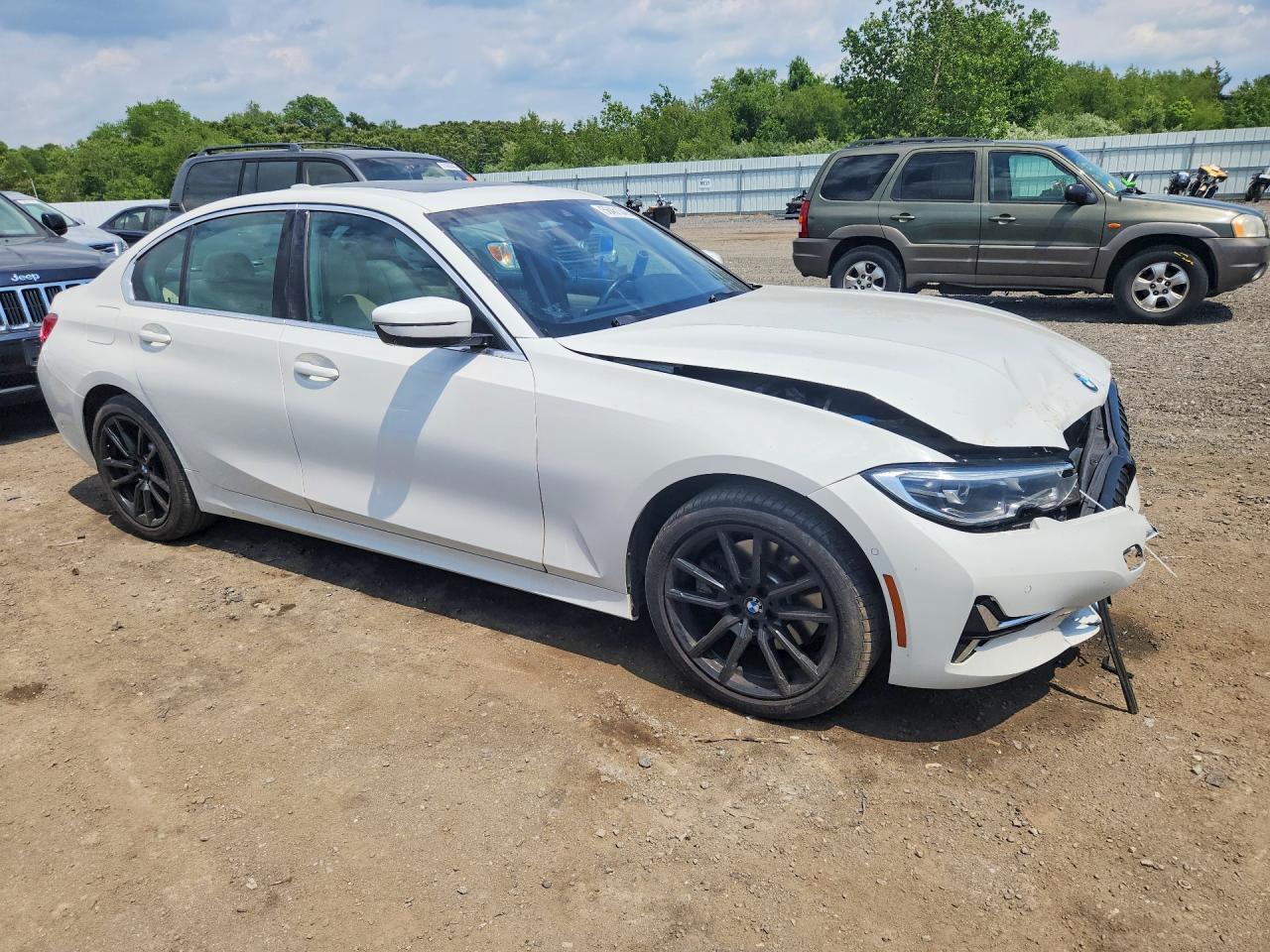 2020 BMW 330Xi - zdjęcie 4