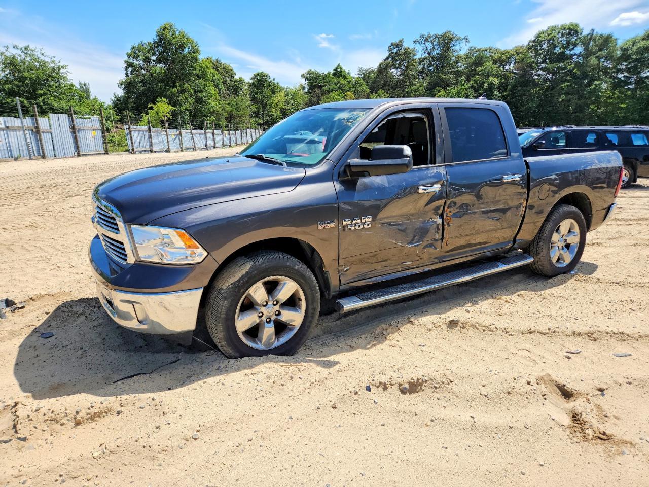 2017 Ram 1500 Slt - zdjęcie główne