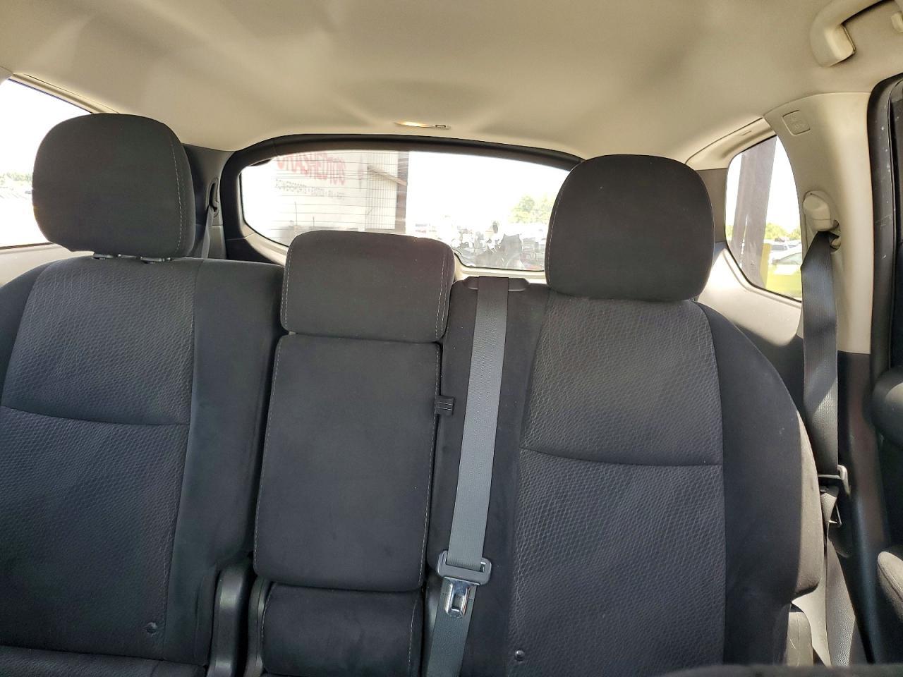 2015 Nissan Pathfinder S - zdjęcie 10
