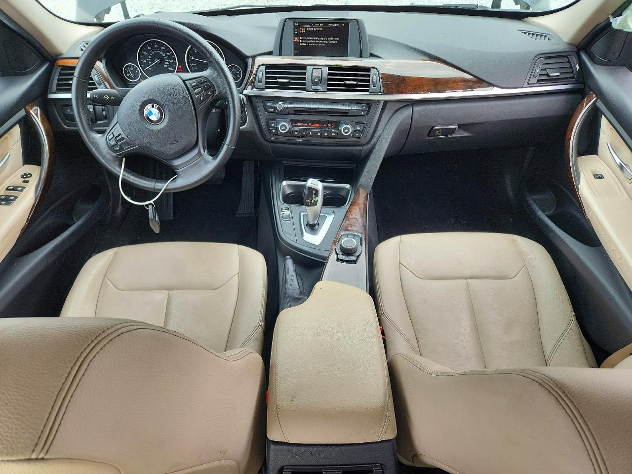 2015 BMW 320 I - zdjęcie 8