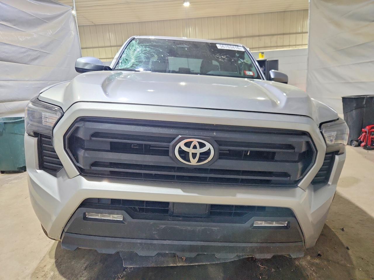 2025 Toyota Tacoma Sr5 - zdjęcie 5