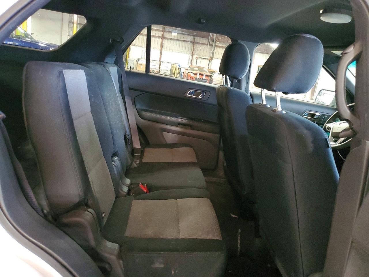 2013 Ford Explorer 4Wd - zdjęcie 10