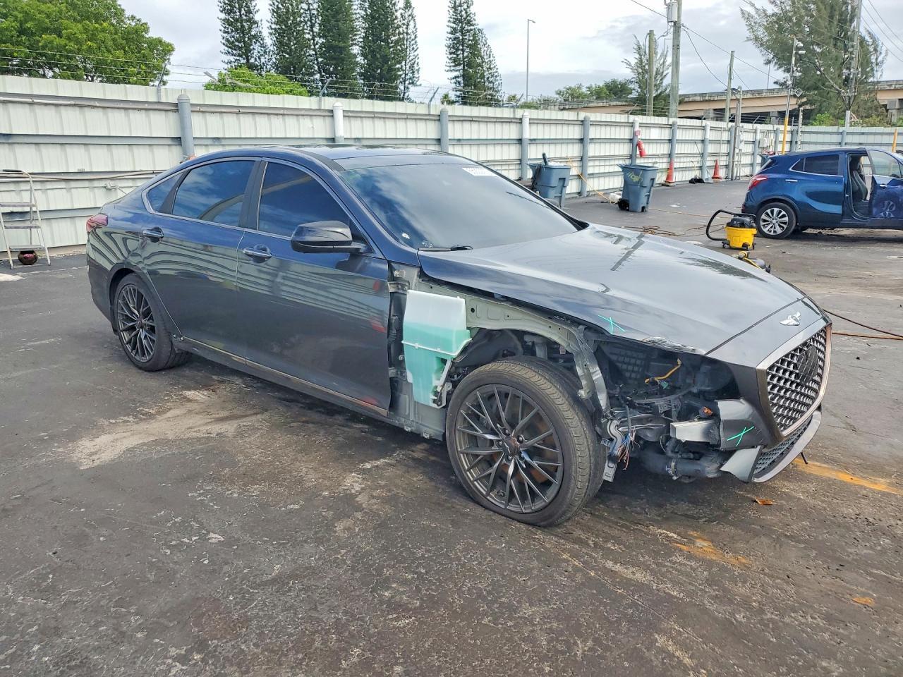 2018 Genesis G80 Sport - zdjęcie 4