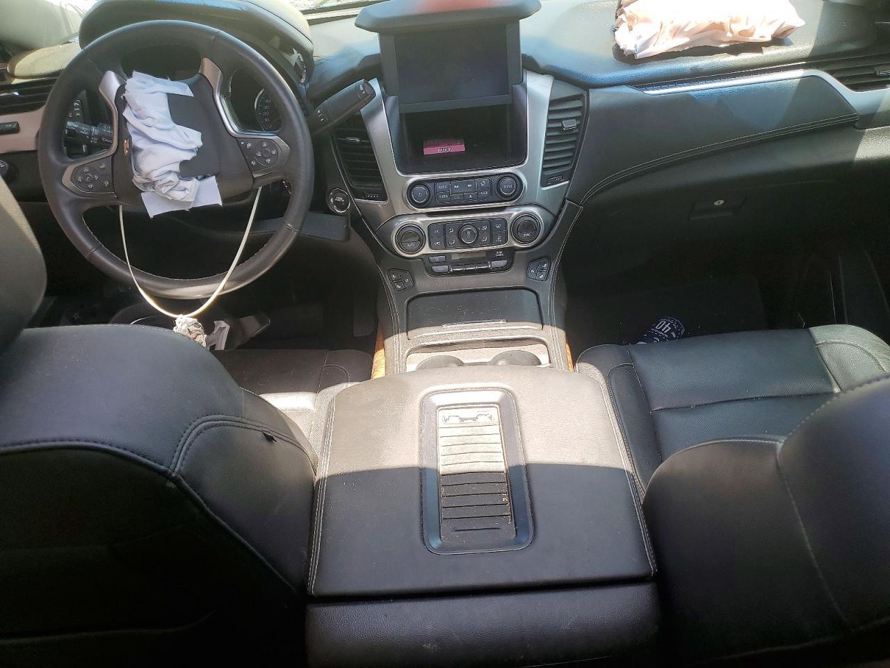 2017 Chevrolet Tahoe C1500 Premier - zdjęcie 8
