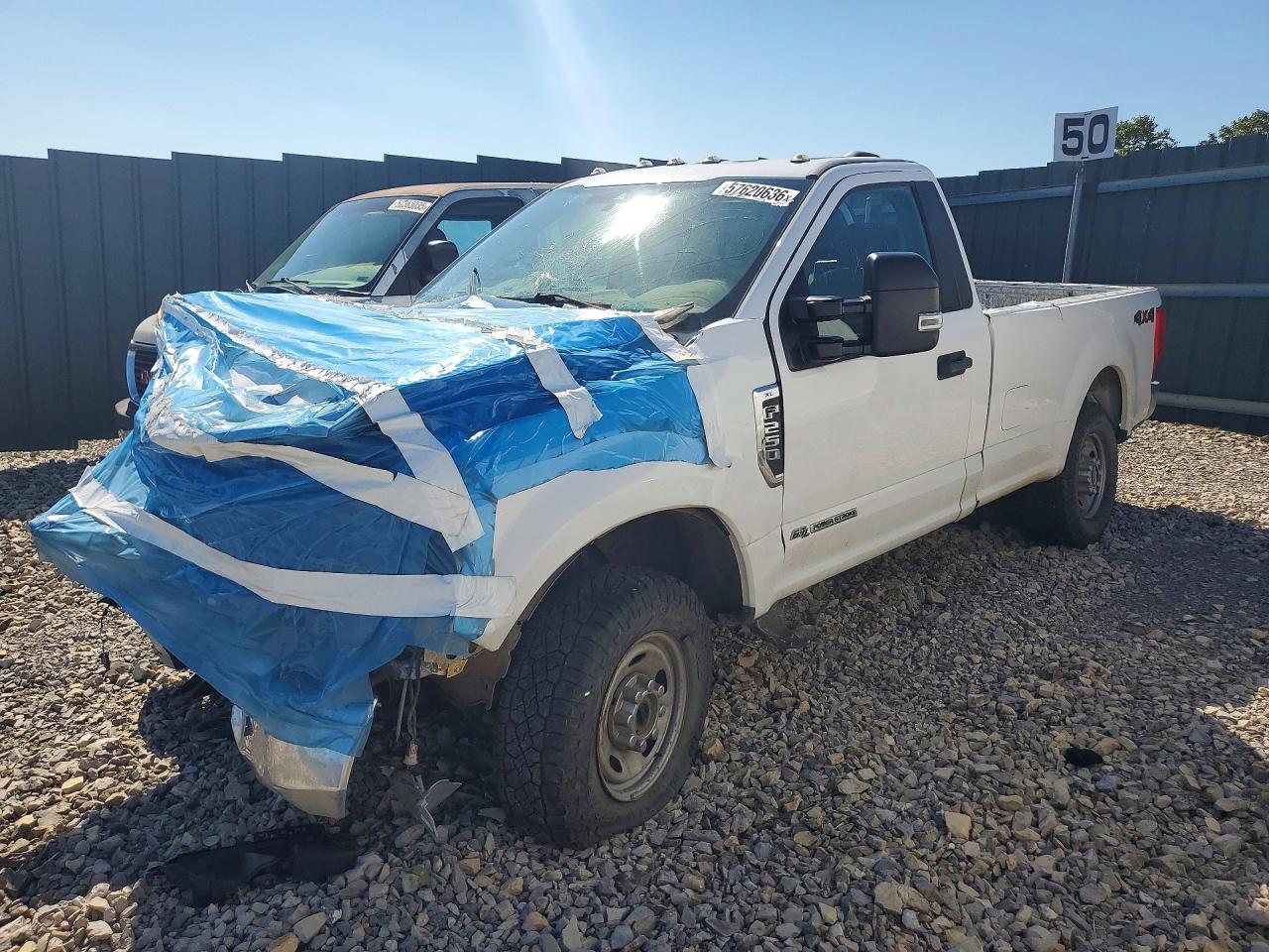 2020 Ford F250 Super Duty - zdjęcie główne