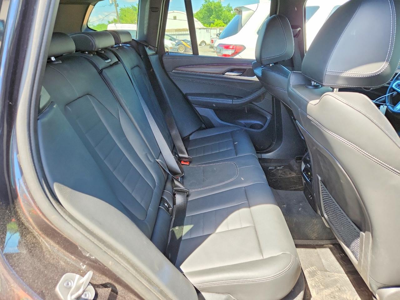 2021 BMW X3 xDrive30I - zdjęcie 11
