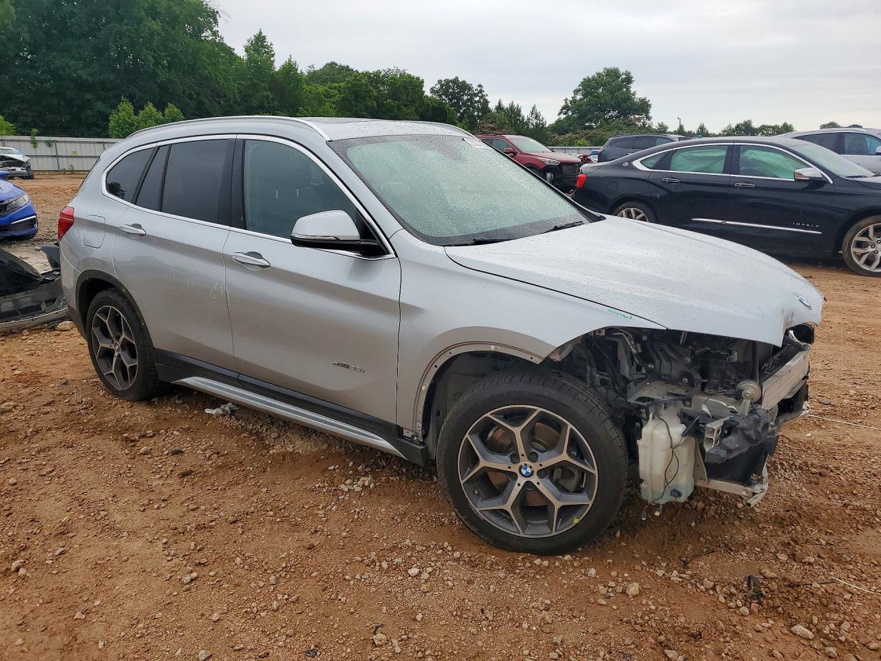 2018 BMW X1 xDrive28I - zdjęcie 4