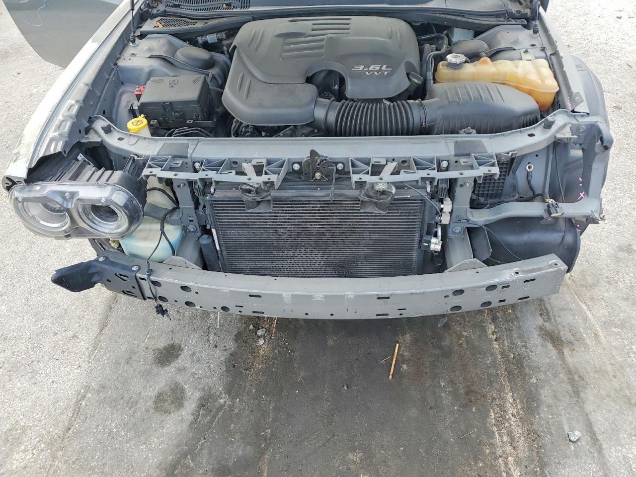 2018 Dodge Challenger Sxt - zdjęcie 11