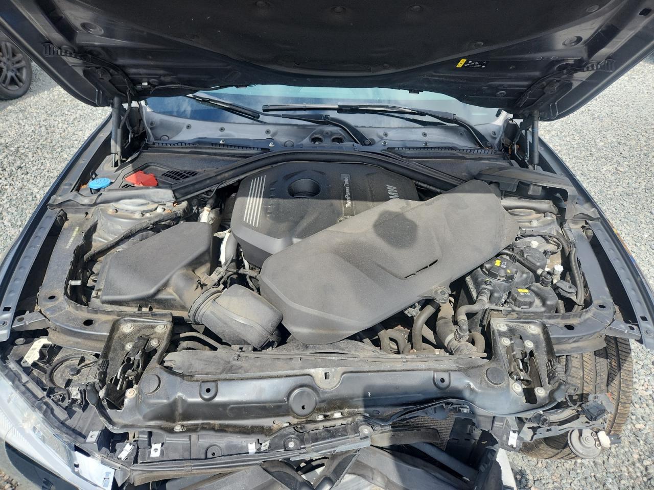 2017 BMW 330 Xi - zdjęcie 11