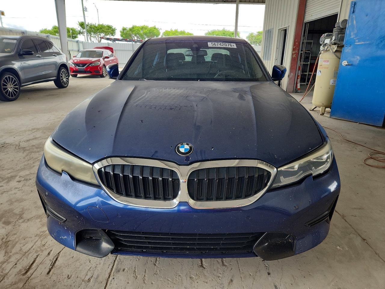 2020 BMW 330I - zdjęcie 5