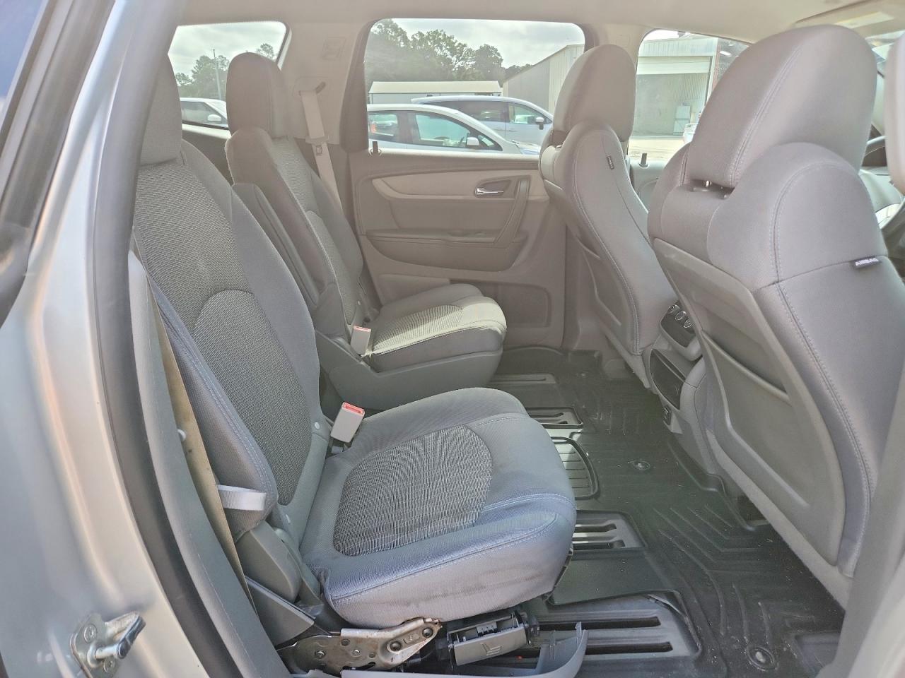 2014 Chevrolet Traverse Lt - zdjęcie 10
